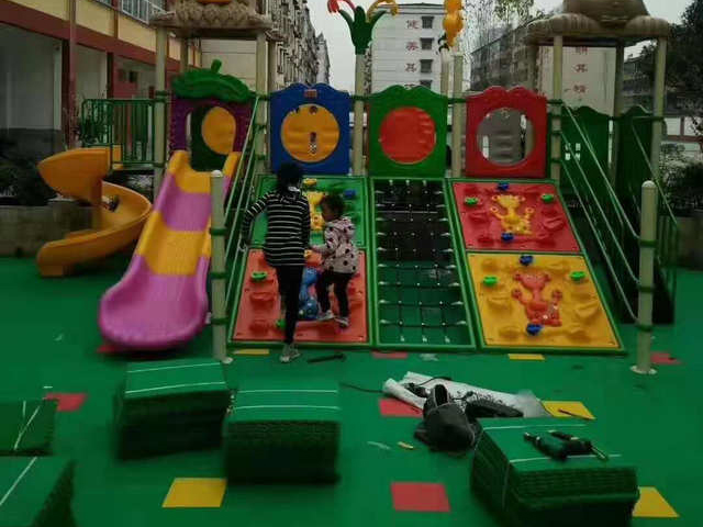 兒童娛樂設施